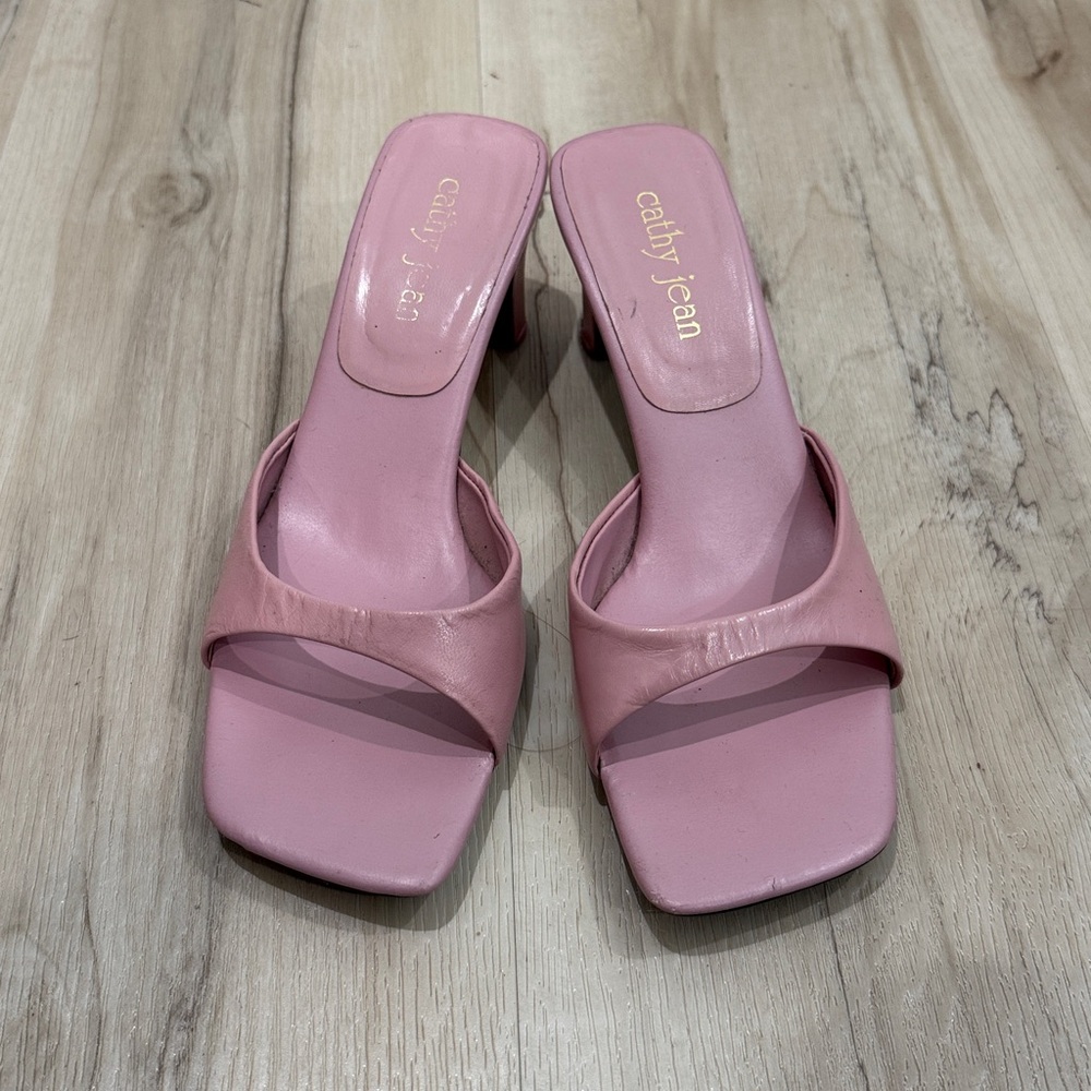 Cathy Jean Pink Women's Mule Sandals